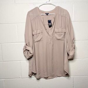 NEW Torrid size 3X Tan V Neck Tunic Top Roll Tab 3/4 Sleeve Lightweight Hi Lo
